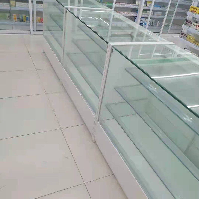 药店货架